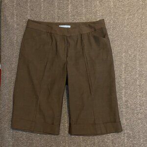Antonio Melani Brown Wool Blend Dress Shorts Size 10 Womens Modest Bermuda Cuff